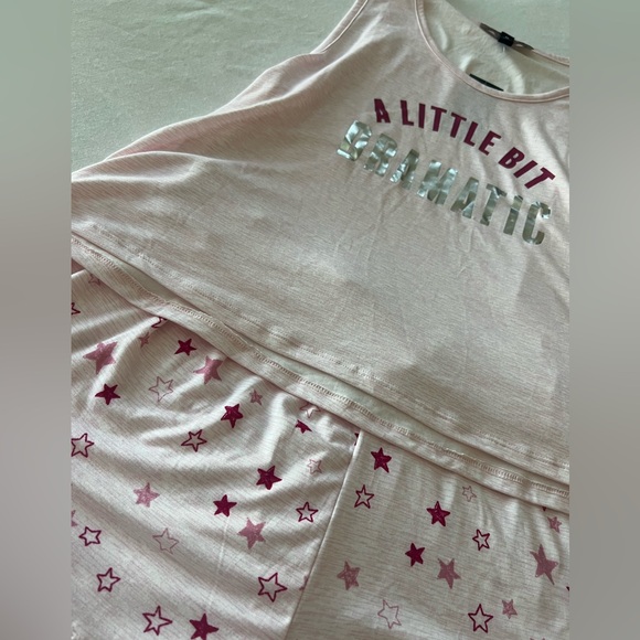NEW WITH TAGS Pjs! Size Medium - Picture 2 of 3